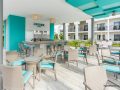 XZN_19_040 - Poolside bar