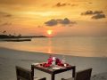 PRIVATE DINNER AT SUNSET ON THE BEACH